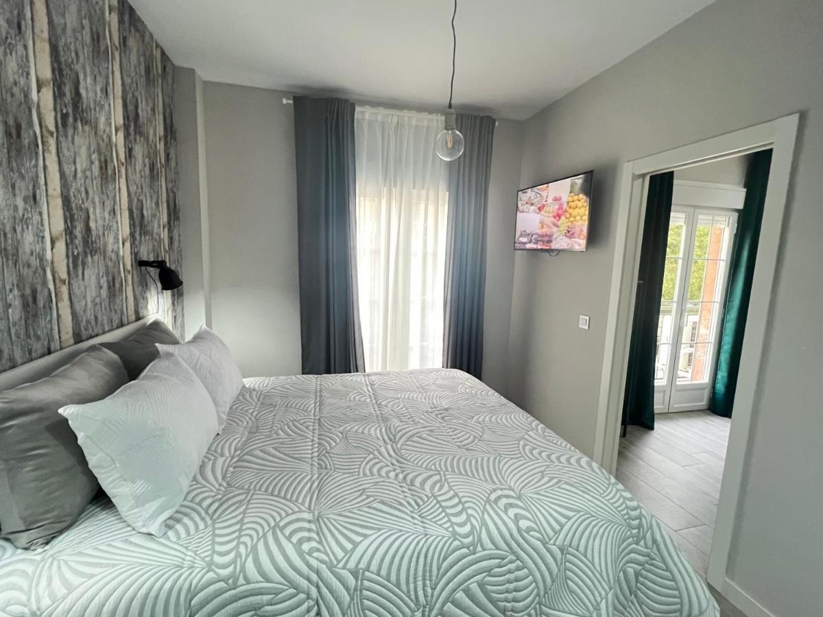Apartment El Llano Parking Gratis Лусена Екстериор снимка